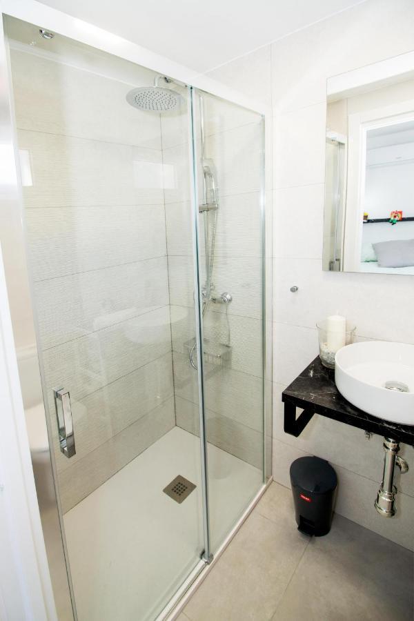 Perfectly Located Beachside In Elviria Apartment Marbella