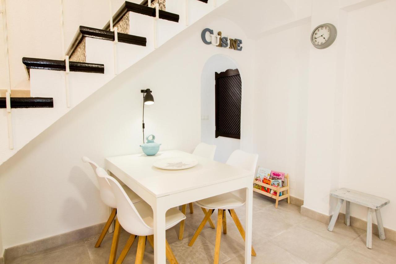Perfectly Located Beachside In Elviria Apartment *