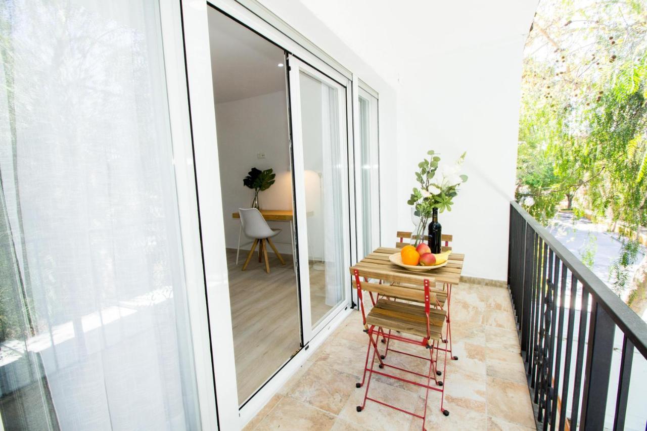 Perfectly Located Beachside In Elviria Marbella